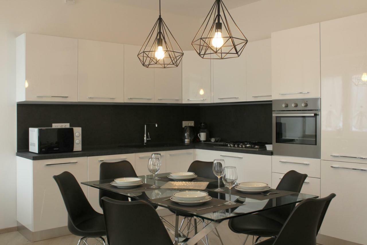 Cosy Torri Apartments ตอร์รีเดลเบนาโก ภายนอก รูปภาพ